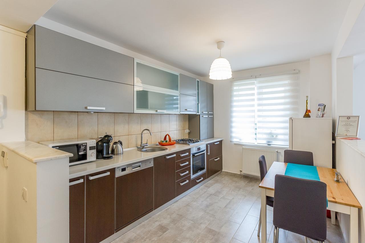City Apartment Trifoiului Cluj-Napoca Esterno foto
